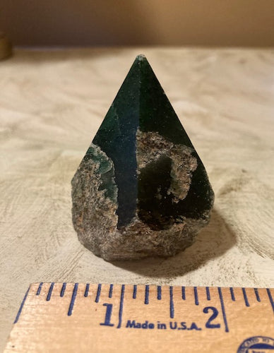 Point. Aventurine. SMALL w/polished top