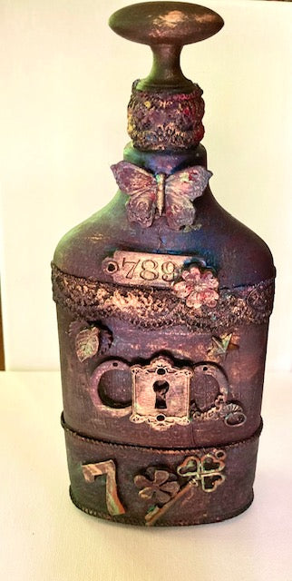 Artisan Bottle. Passionate Purples Collection