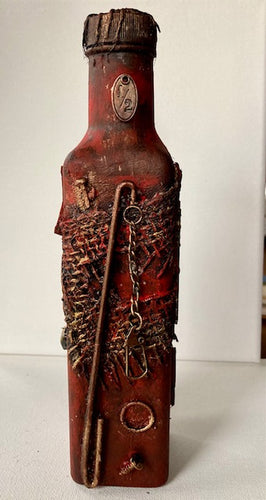 Artisan Bottle. Smoldering Reds Collection