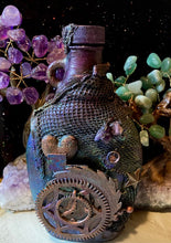 Artisan Bottle. Passionate Purples Collection