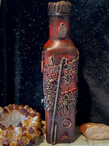 Artisan Bottle. Smoldering Reds Collection