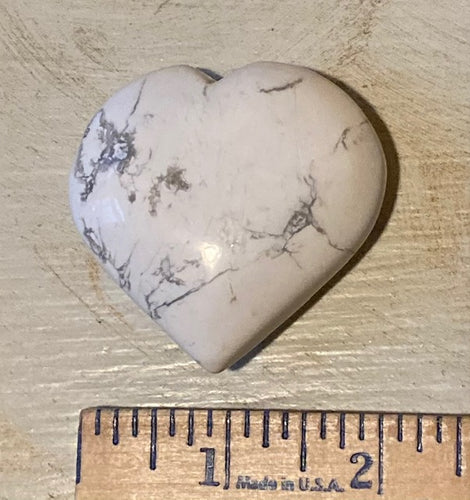 Heart. Medium.  Howlite