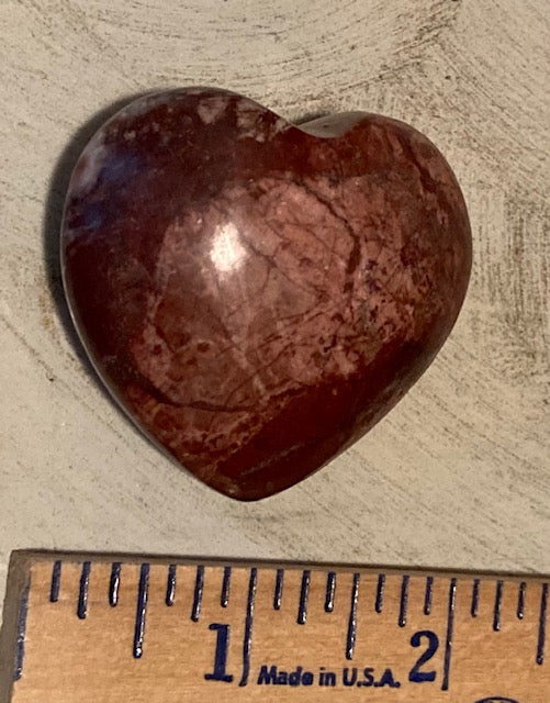 Heart. Medium. Calcite. Red