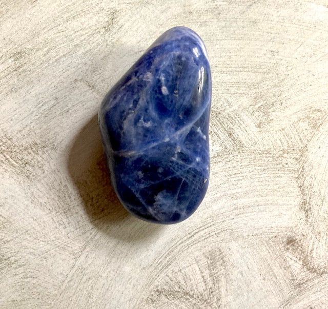 Nugget. Sodalite