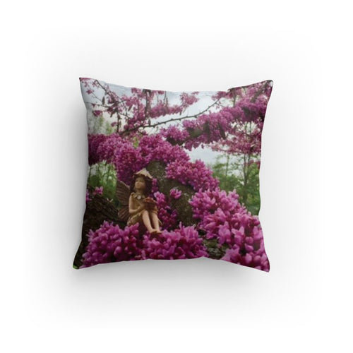 Pillow. Large 14 x 14