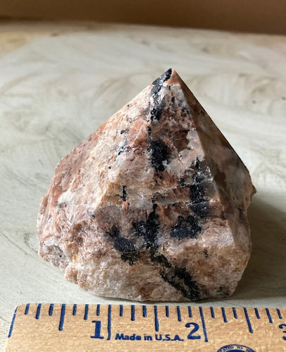 Point. Black Tourmaline. MED