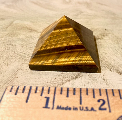 Pyramids. Tiger's Eye. Brown