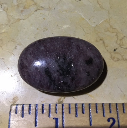 Crystal. Soapshape. Lepidolite. Small