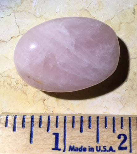 Crystal. Soapshape. Quartz, Rose. Small