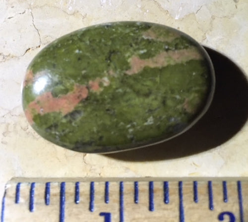 Crystal. Soapshape. Agate, Moss. Small