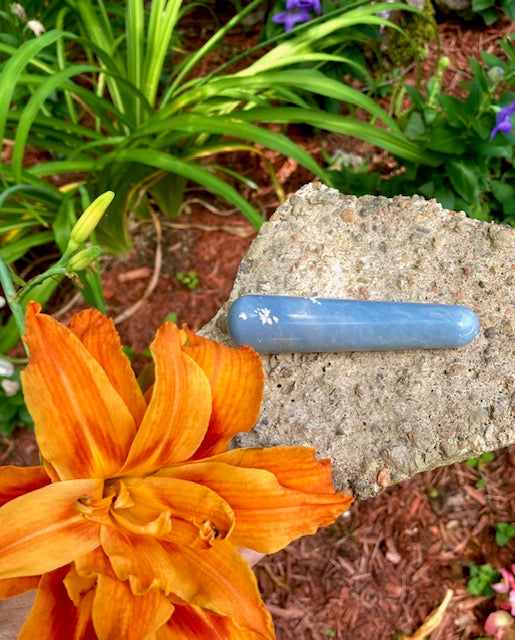 Crystal Massage Wand. Angelite